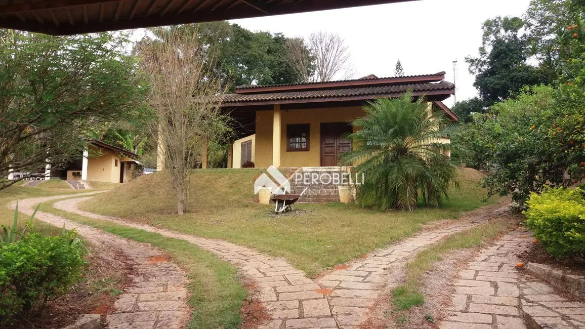 Foto 2 de Chácara com 3 quartos à venda, 1580m2 em Centro, Itatiba - SP