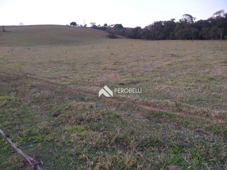 Foto 1 de Terreno / Lote à venda, 422513m2 em Tuiuti - SP