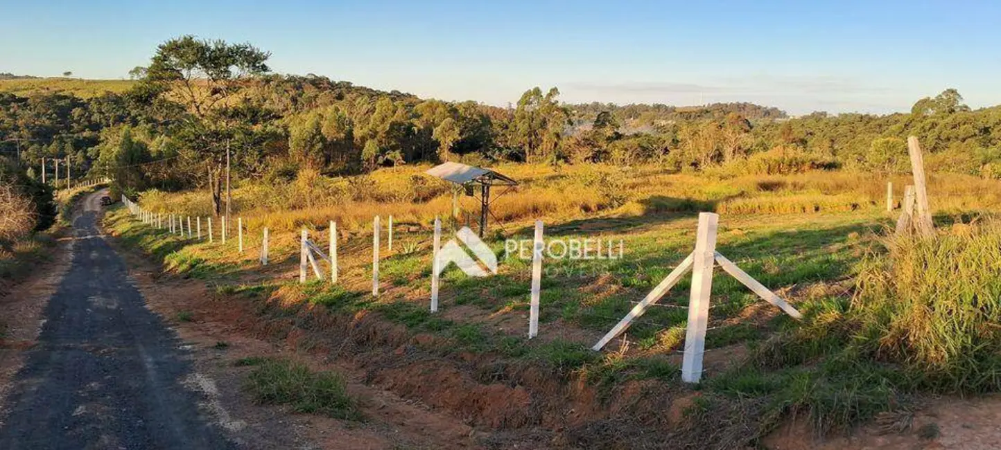 Sítio / Rancho à venda, 31570m2 em Centro, Amparo - SP - imagem 2 Foto 2 de Sítio / Rancho à venda, 31570m2 em Centro, Amparo - SP