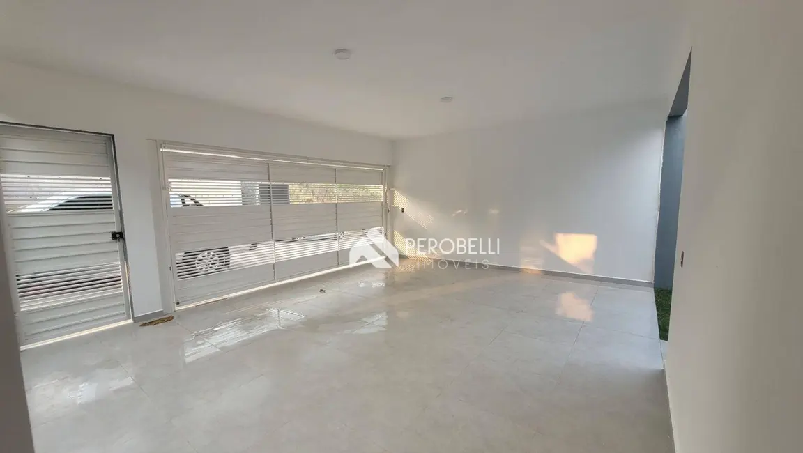 Casa com 3 quartos à venda, 250m2 em Centro, Itatiba - SP - imagem 3 Foto 3 de Casa com 3 quartos à venda, 250m2 em Centro, Itatiba - SP