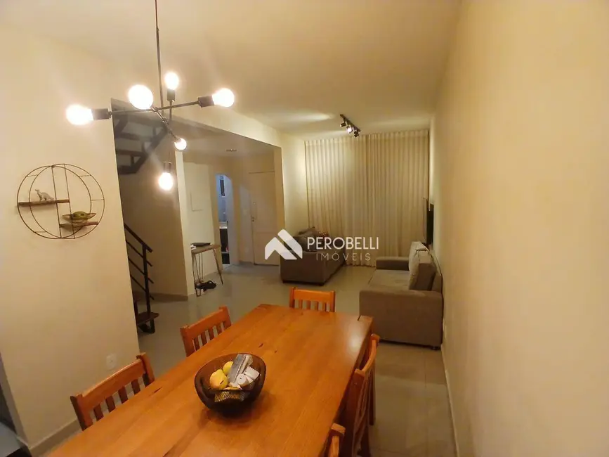 Casa com 3 quartos à venda, 150m2 em Centro, Itatiba - SP - imagem 3 Foto 3 de Casa com 3 quartos à venda, 150m2 em Centro, Itatiba - SP