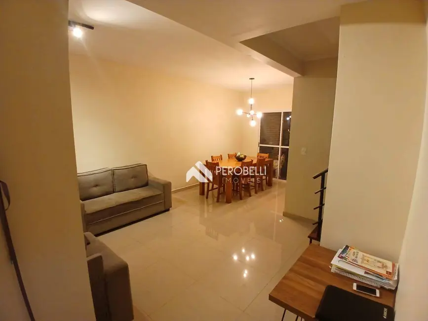 Casa com 3 quartos à venda, 150m2 em Centro, Itatiba - SP - imagem 4 Foto 4 de Casa com 3 quartos à venda, 150m2 em Centro, Itatiba - SP