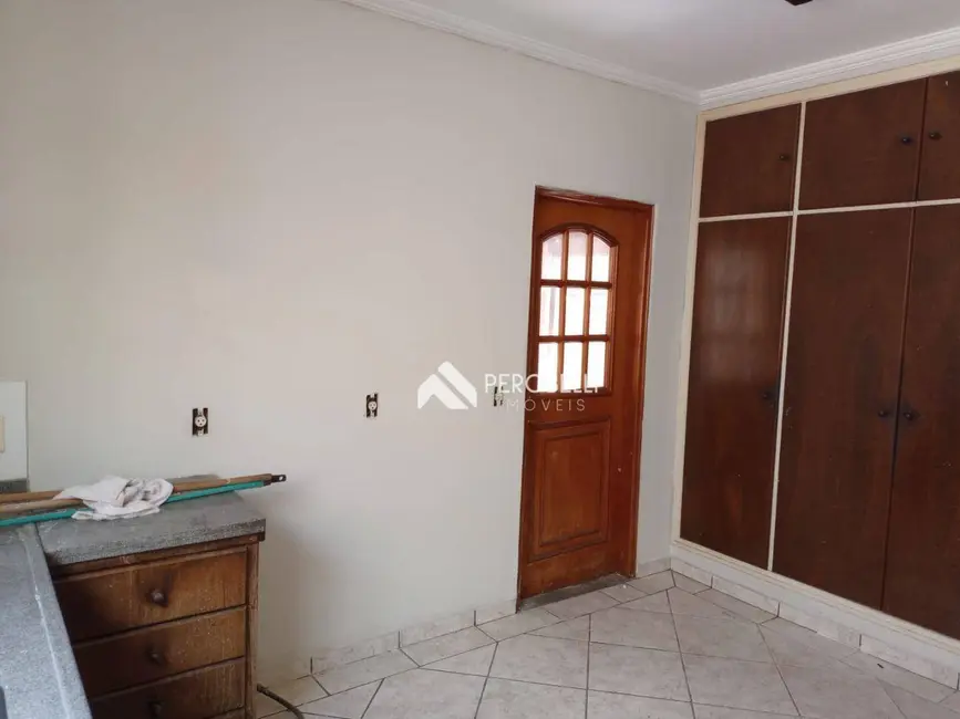 Casa com 4 quartos à venda, 291m2 em Centro, Itatiba - SP - imagem 9 Foto 9 de Casa com 4 quartos à venda, 291m2 em Centro, Itatiba - SP