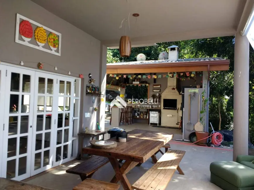 Chácara com 4 quartos à venda, 5100m2 em Centro, Itatiba - SP - imagem 5 Foto 5 de Chácara com 4 quartos à venda, 5100m2 em Centro, Itatiba - SP