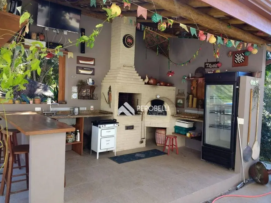 Chácara com 4 quartos à venda, 5100m2 em Centro, Itatiba - SP - imagem 4 Foto 4 de Chácara com 4 quartos à venda, 5100m2 em Centro, Itatiba - SP