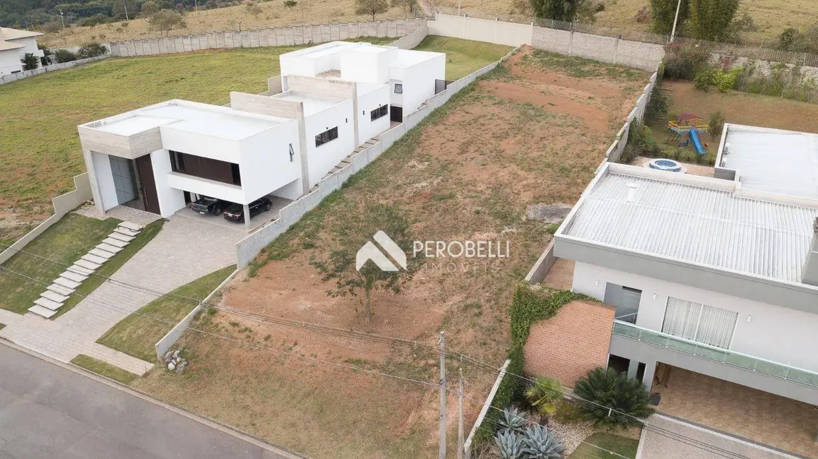 Foto 1 de Terreno / Lote à venda, 1308m2 em Centro, Itatiba - SP