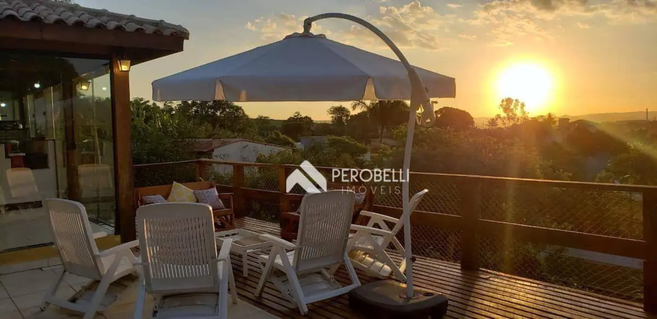 Chácara com 5 quartos à venda, 2000m2 em Centro, Itatiba - SP - imagem 2 Foto 2 de Chácara com 5 quartos à venda, 2000m2 em Centro, Itatiba - SP