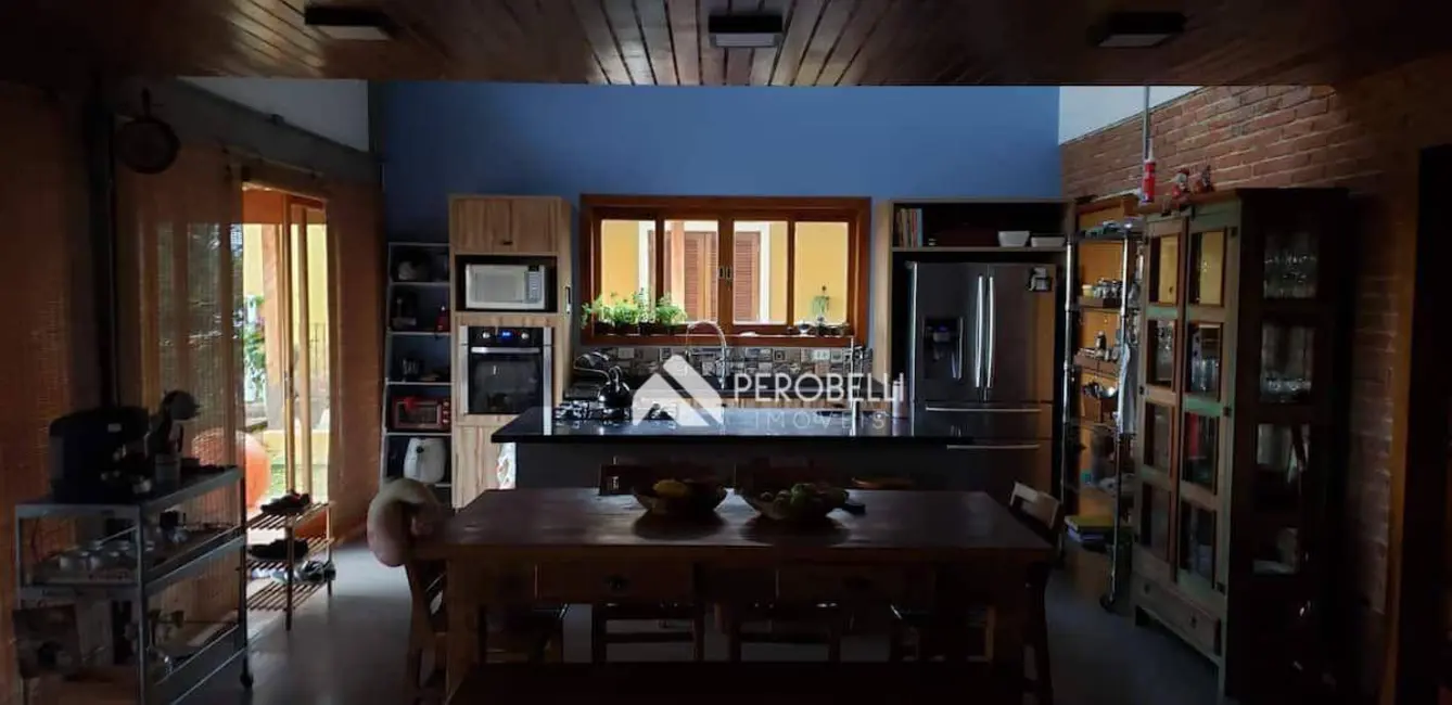 Chácara com 5 quartos à venda, 2000m2 em Centro, Itatiba - SP - imagem 7 Foto 7 de Chácara com 5 quartos à venda, 2000m2 em Centro, Itatiba - SP