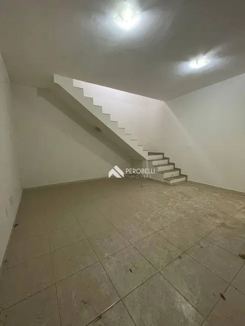 Casa com 3 quartos à venda, 250m2 em Centro, Itatiba - SP - imagem 4 Foto 4 de Casa com 3 quartos à venda, 250m2 em Centro, Itatiba - SP