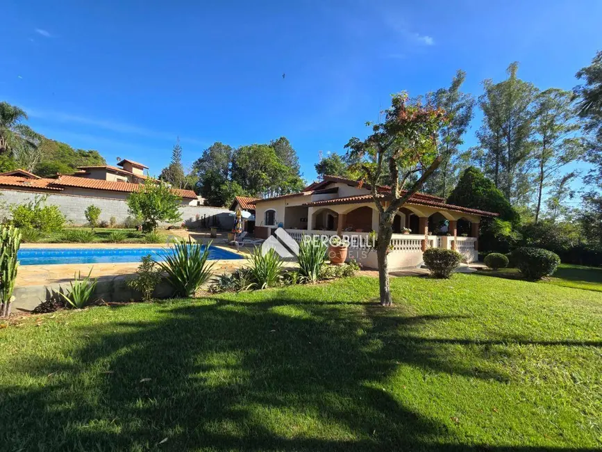 Foto 3 de Chácara com 3 quartos à venda, 2232m2 em Centro, Itatiba - SP