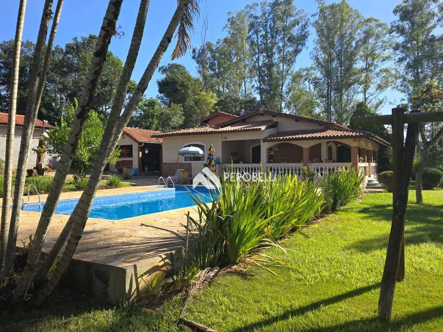 Foto 1 de Chácara com 3 quartos à venda, 2232m2 em Centro, Itatiba - SP