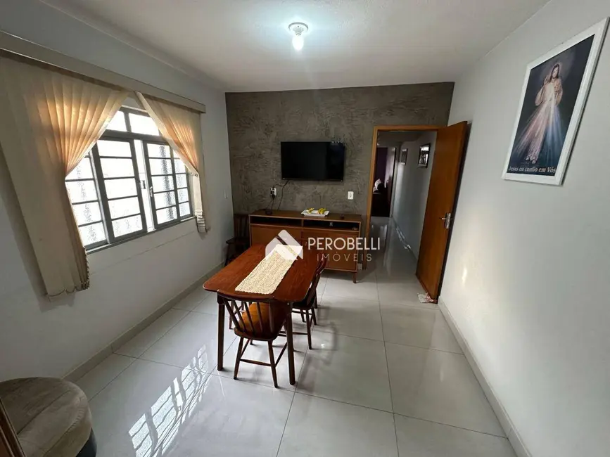 Foto 2 de Casa com 3 quartos à venda, 125m2 em Centro, Itatiba - SP