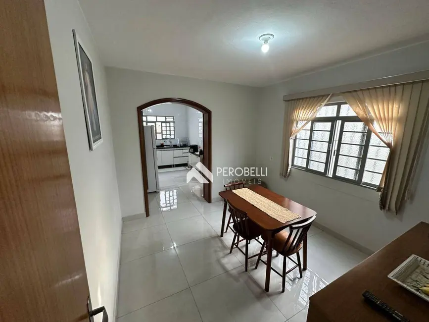 Foto 3 de Casa com 3 quartos à venda, 125m2 em Centro, Itatiba - SP