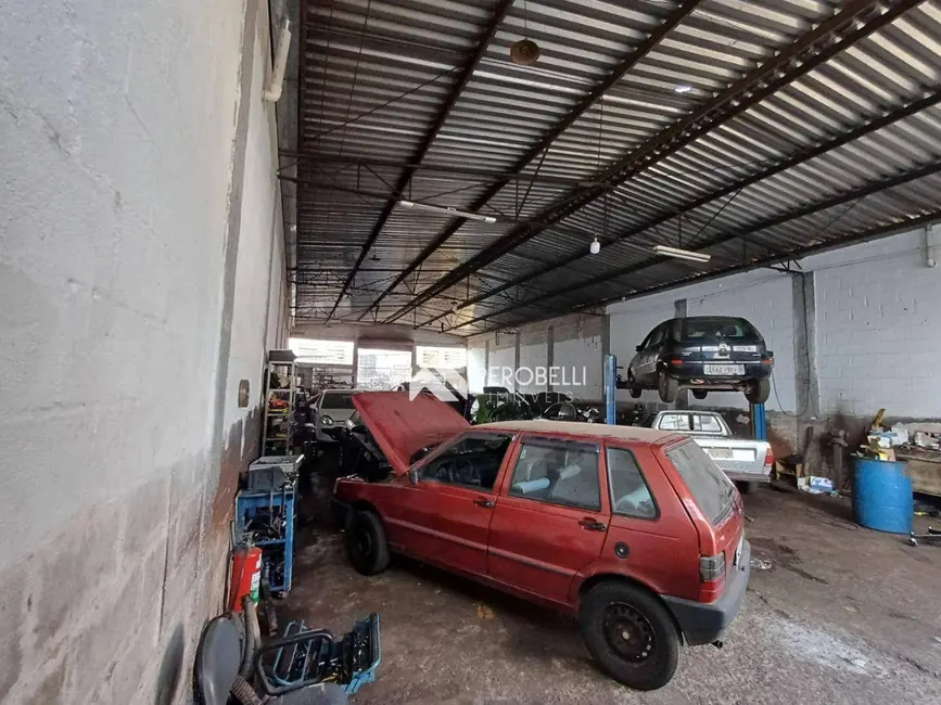 Foto 4 de Armazém / Galpão à venda, 335m2 em Centro, Itatiba - SP