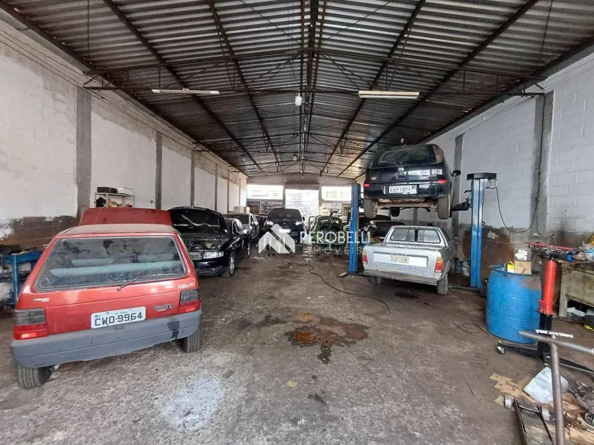 Foto 1 de Armazém / Galpão à venda, 335m2 em Centro, Itatiba - SP