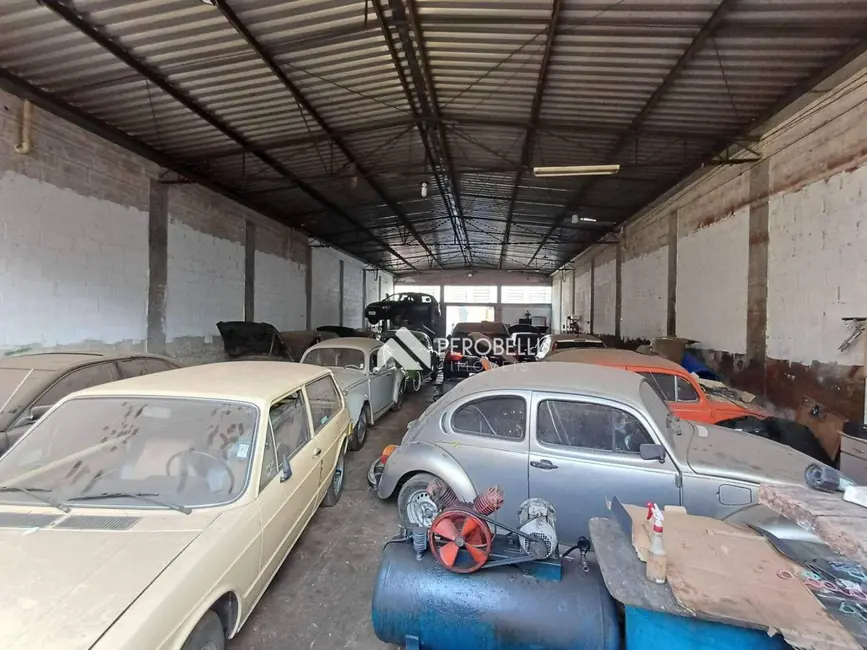 Foto 3 de Armazém / Galpão à venda, 335m2 em Centro, Itatiba - SP