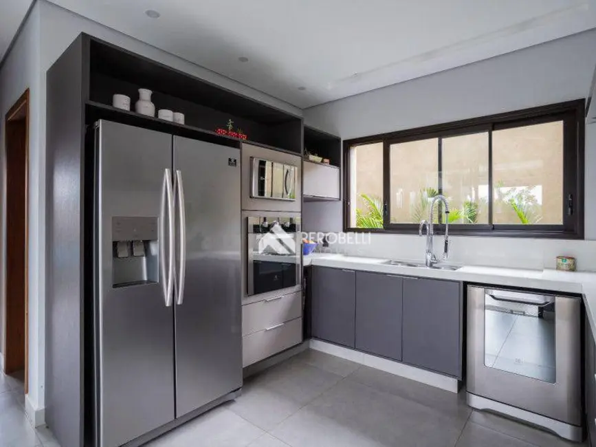 Foto 9 de Casa com 3 quartos à venda, 525m2 em Centro, Itatiba - SP