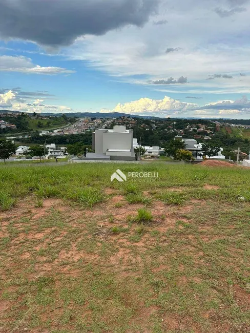 Foto 2 de Terreno / Lote à venda, 385m2 em Centro, Itatiba - SP