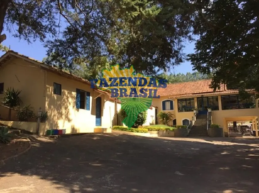Fazenda / Haras à venda, 101m2 em Cambuquira - MG - imagem 3 Foto 3 de Fazenda / Haras à venda, 101m2 em Cambuquira - MG