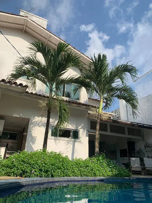 Casa de Condomínio com 5 quartos à venda, 450m2 em Quarenta Horas (Coqueiro), Ananindeua - PA - imagem 5 Foto 5 de Casa de Condomínio com 5 quartos à venda, 450m2 em Quarenta Horas (Coqueiro), Ananindeua - PA