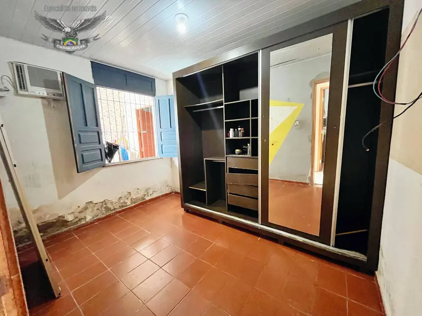Casa com 3 quartos à venda, 200m2 em Centro, Ananindeua - PA - imagem 6 Foto 6 de Casa com 3 quartos à venda, 200m2 em Centro, Ananindeua - PA