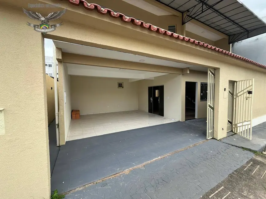 Casa com 4 quartos à venda, 222m2 em Coqueiro, Ananindeua - PA - imagem 3 Foto 3 de Casa com 4 quartos à venda, 222m2 em Coqueiro, Ananindeua - PA