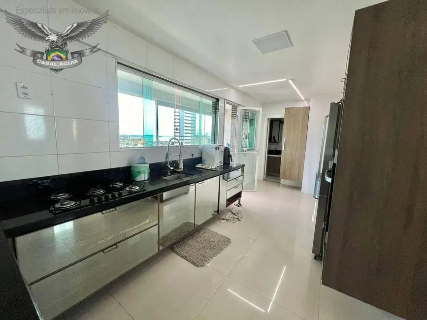 Foto 8 de Apartamento com 3 quartos à venda, 223m2 em Batista Campos, Belem - PA