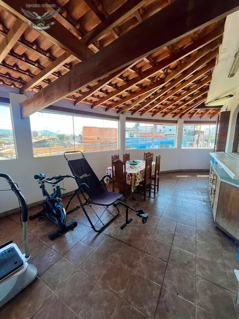 Casa com 2 quartos para alugar, 100m2 em Parque Santo Antônio, Guarulhos - SP - imagem 2 Foto 2 de Casa com 2 quartos para alugar, 100m2 em Parque Santo Antônio, Guarulhos - SP