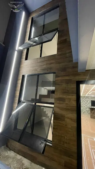 Casa de Condomínio com 4 quartos à venda, 160m2 em Centro, Ananindeua - PA - imagem 2 Foto 2 de Casa de Condomínio com 4 quartos à venda, 160m2 em Centro, Ananindeua - PA