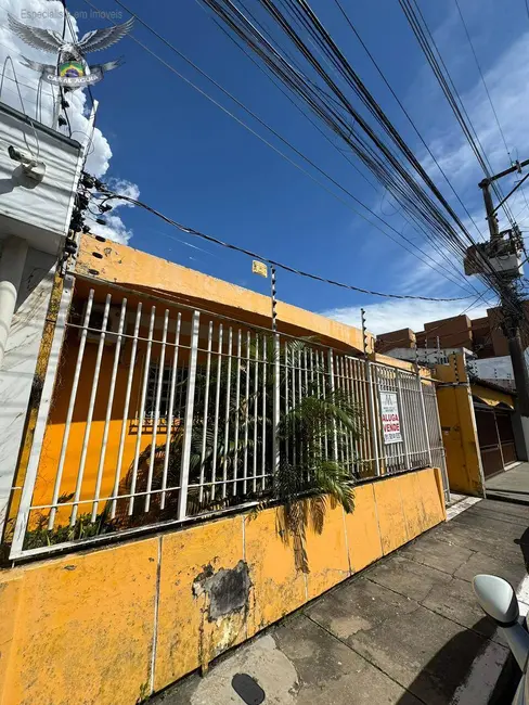 Casa com 3 quartos à venda, 600m2 em Cidade Velha, Belem - PA - imagem 1 Foto 1 de Casa com 3 quartos à venda, 600m2 em Cidade Velha, Belem - PA