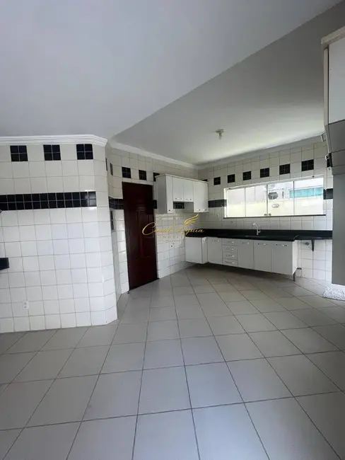 Foto 8 de Casa de Condomínio com 3 quartos para alugar, 160m2 em Parque Verde, Belem - PA