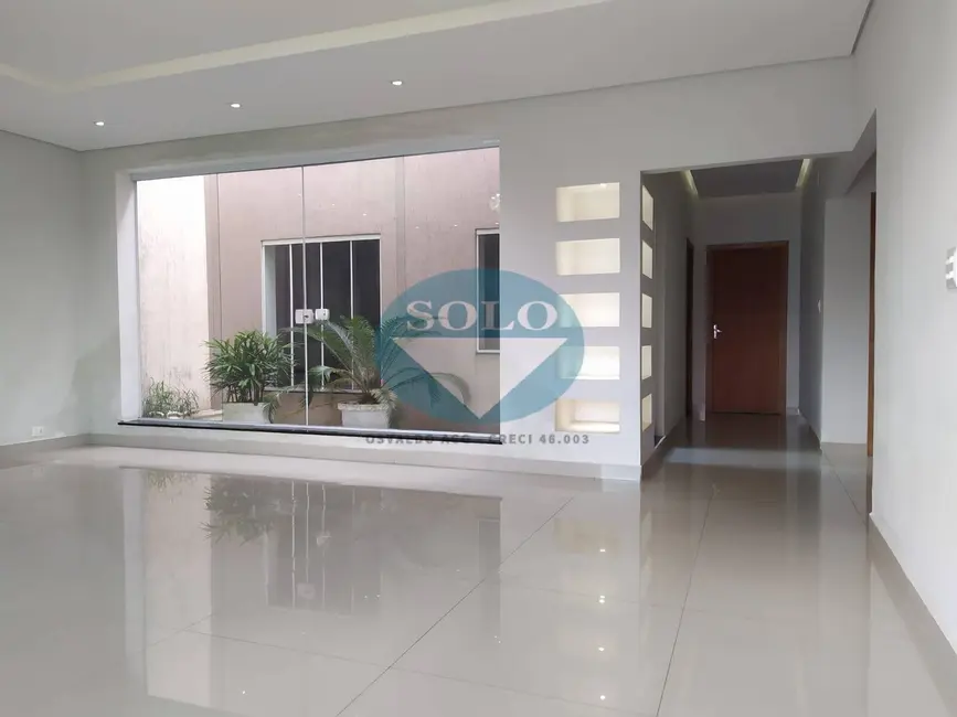 Foto 4 de Casa com 2 quartos à venda, 200m2 em Santo Antônio, Jundiai - SP