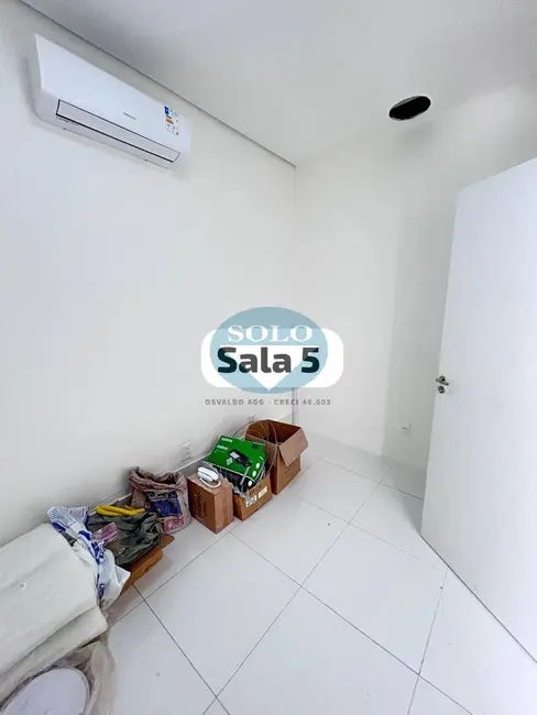 Foto 4 de Sala Comercial para alugar, 15m2 em Jardim Pacaembu, Jundiai - SP