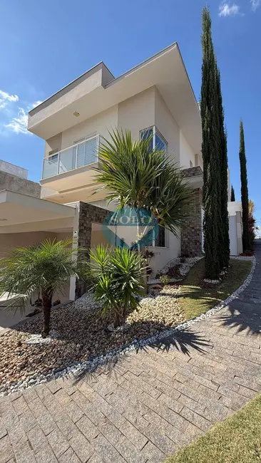 Casa com 3 quartos à venda, 170m2 em Medeiros, Jundiai - SP - imagem 1 Foto 1 de Casa com 3 quartos à venda, 170m2 em Medeiros, Jundiai - SP