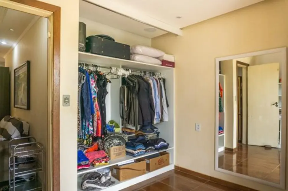 Foto 9 de Casa com 3 quartos à venda, 173m2 em Chácara das Pedras, Porto Alegre - RS