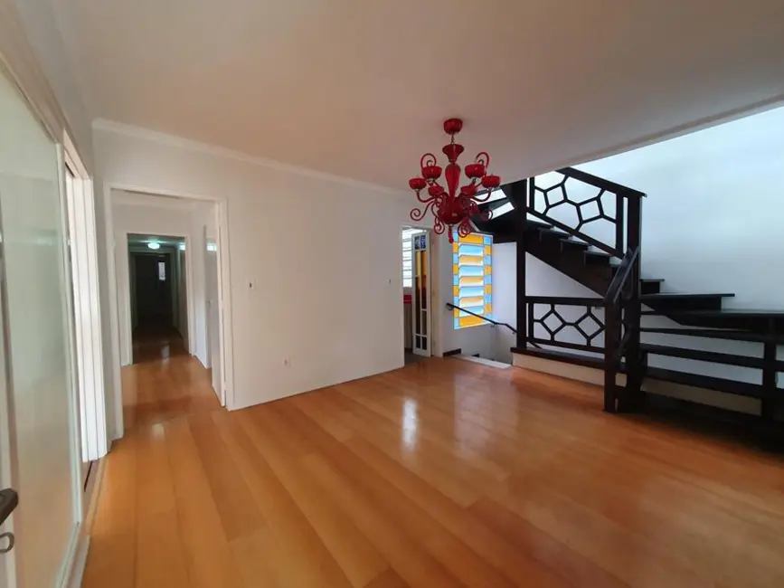 Foto 3 de Casa com 5 quartos à venda, 377m2 em Chácara das Pedras, Porto Alegre - RS