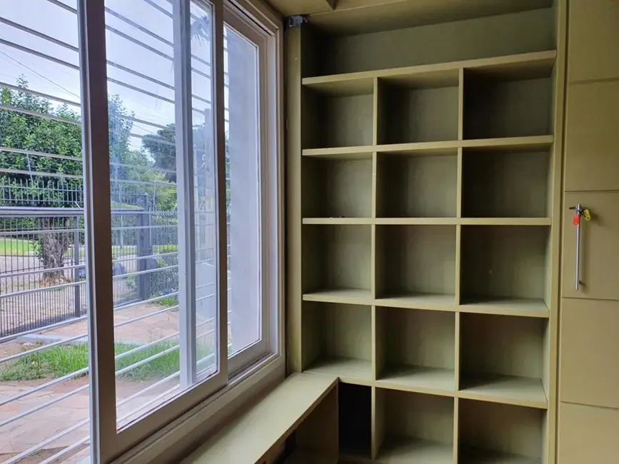 Foto 8 de Casa com 5 quartos à venda, 377m2 em Chácara das Pedras, Porto Alegre - RS