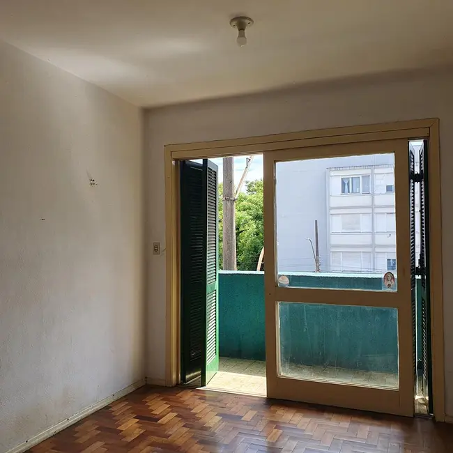 Foto 3 de Kitnet com 1 quarto à venda, 36m2 em Farroupilha, Porto Alegre - RS