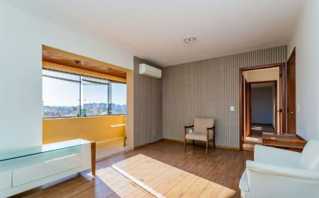 Foto 5 de Apartamento com 2 quartos à venda, 90m2 em Jardim Itu Sabará, Porto Alegre - RS