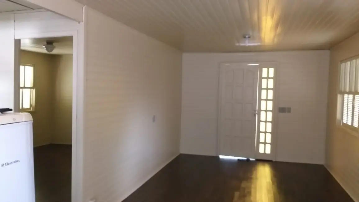 Foto 3 de Casa com 2 quartos à venda, 150m2 em São Sebastião, Porto Alegre - RS