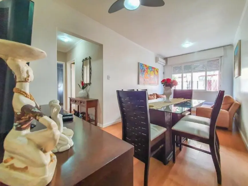 Foto 3 de Apartamento com 2 quartos à venda, 76m2 em Porto Alegre - RS