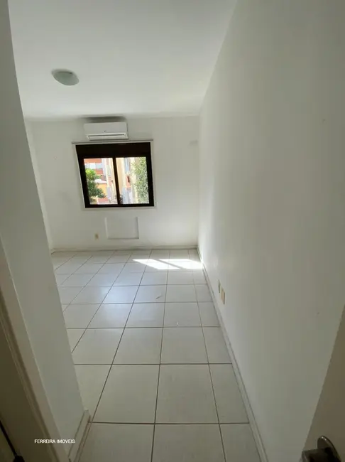 Foto 6 de Apartamento com 2 quartos à venda, 67m2 em Mont Serrat, Porto Alegre - RS