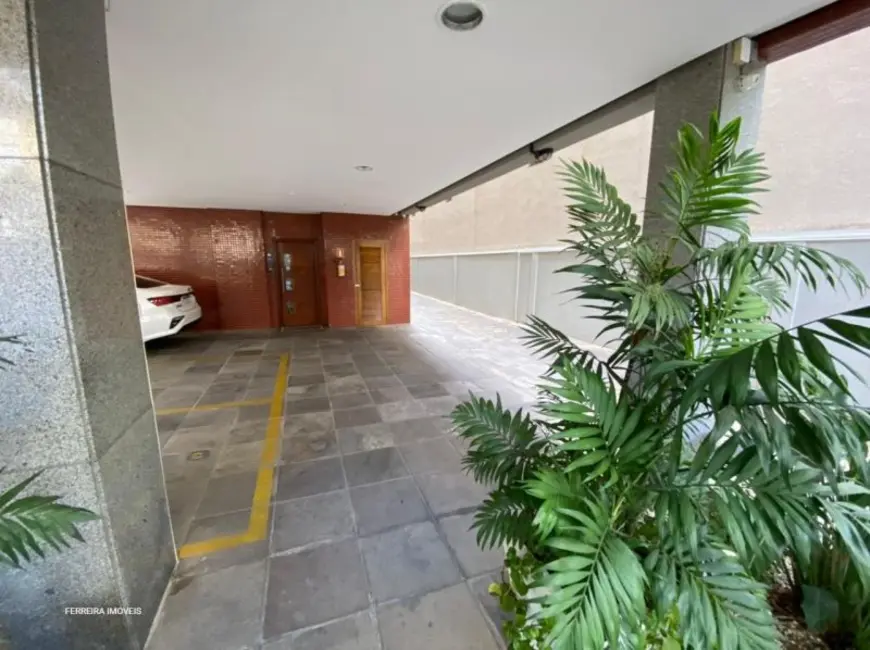 Foto 3 de Apartamento com 2 quartos à venda, 67m2 em Mont Serrat, Porto Alegre - RS