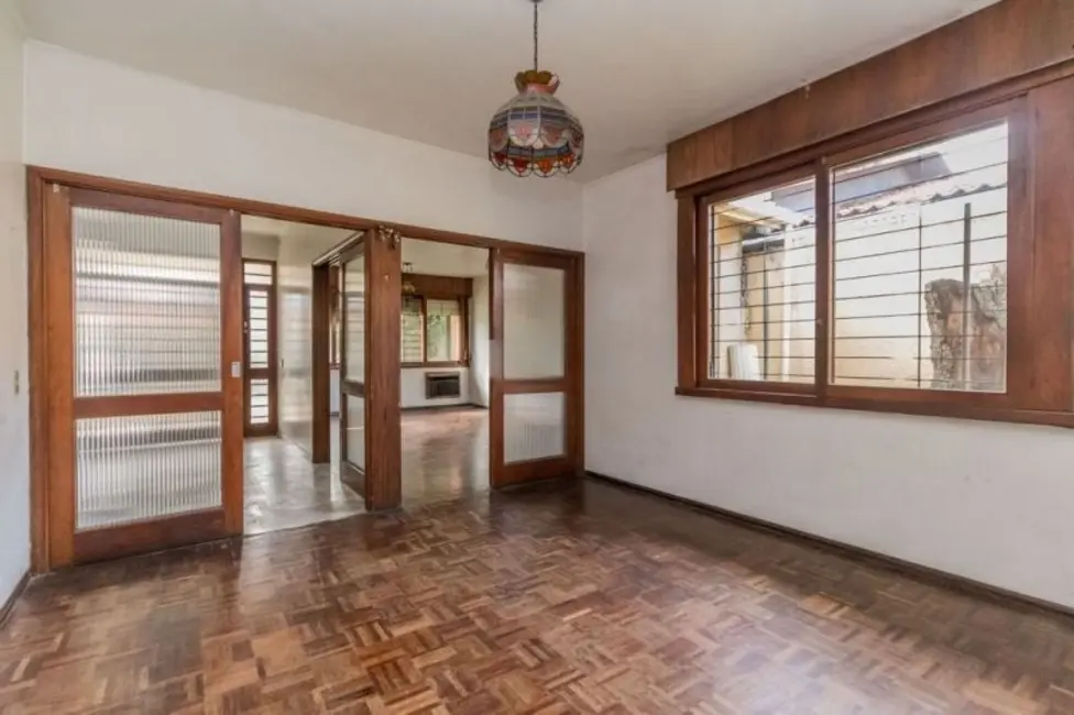 Foto 8 de Casa com 3 quartos à venda, 202m2 em Jardim Lindóia, Porto Alegre - RS