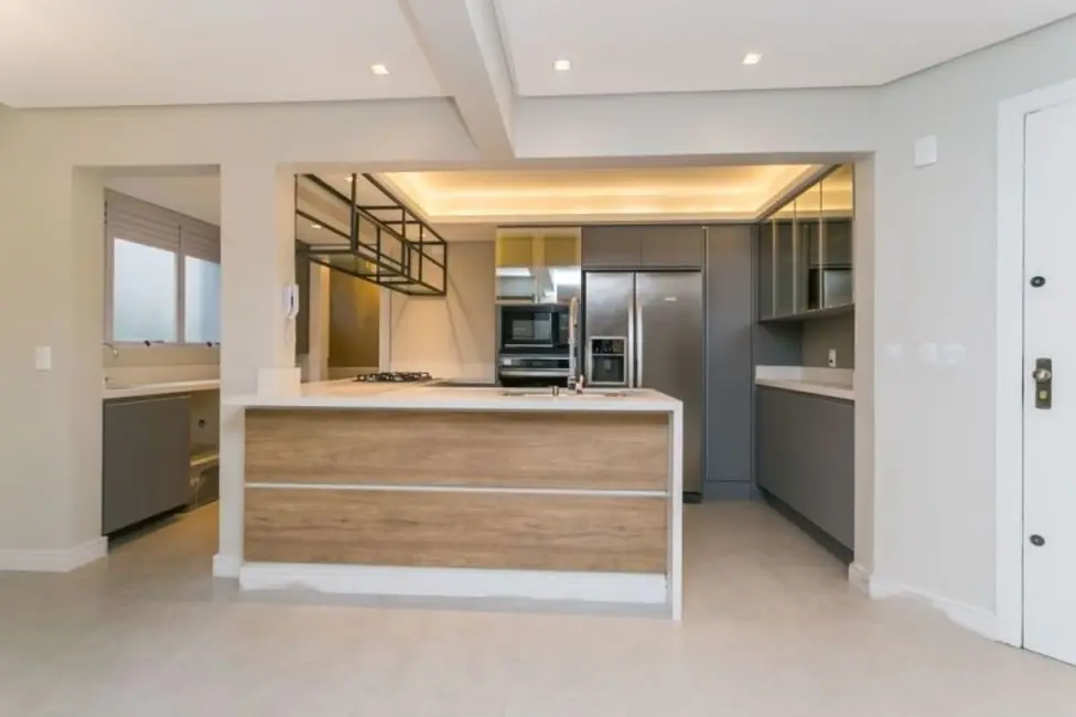 Apartamento com 2 quartos à venda, 87m2 em Auxiliadora, Porto Alegre - RS - imagem 1 Foto 1 de Apartamento com 2 quartos à venda, 87m2 em Auxiliadora, Porto Alegre - RS