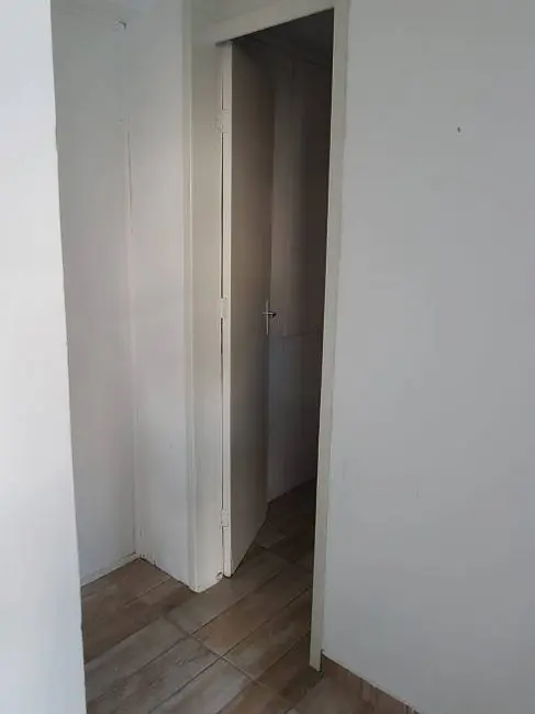 Sala Comercial para alugar, 230m2 em Santana, Porto Alegre - RS - imagem 8 Foto 8 de Sala Comercial para alugar, 230m2 em Santana, Porto Alegre - RS