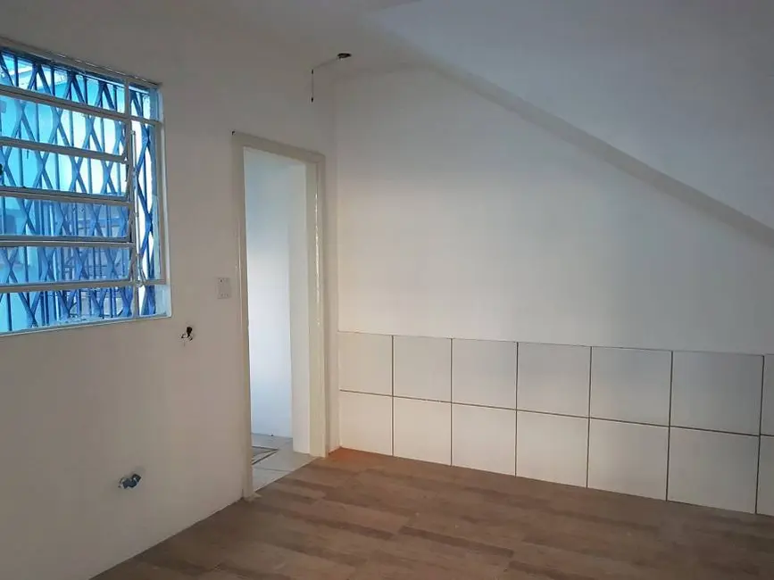 Sala Comercial para alugar, 230m2 em Santana, Porto Alegre - RS - imagem 5 Foto 5 de Sala Comercial para alugar, 230m2 em Santana, Porto Alegre - RS