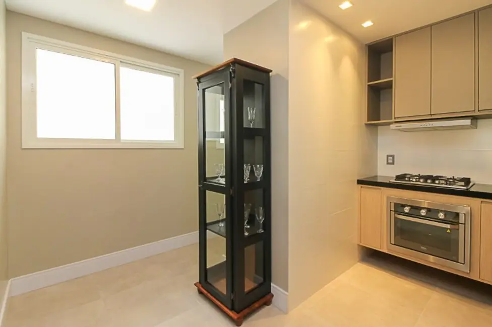 Foto 6 de Apartamento com 2 quartos à venda, 70m2 em Jardim Botânico, Porto Alegre - RS