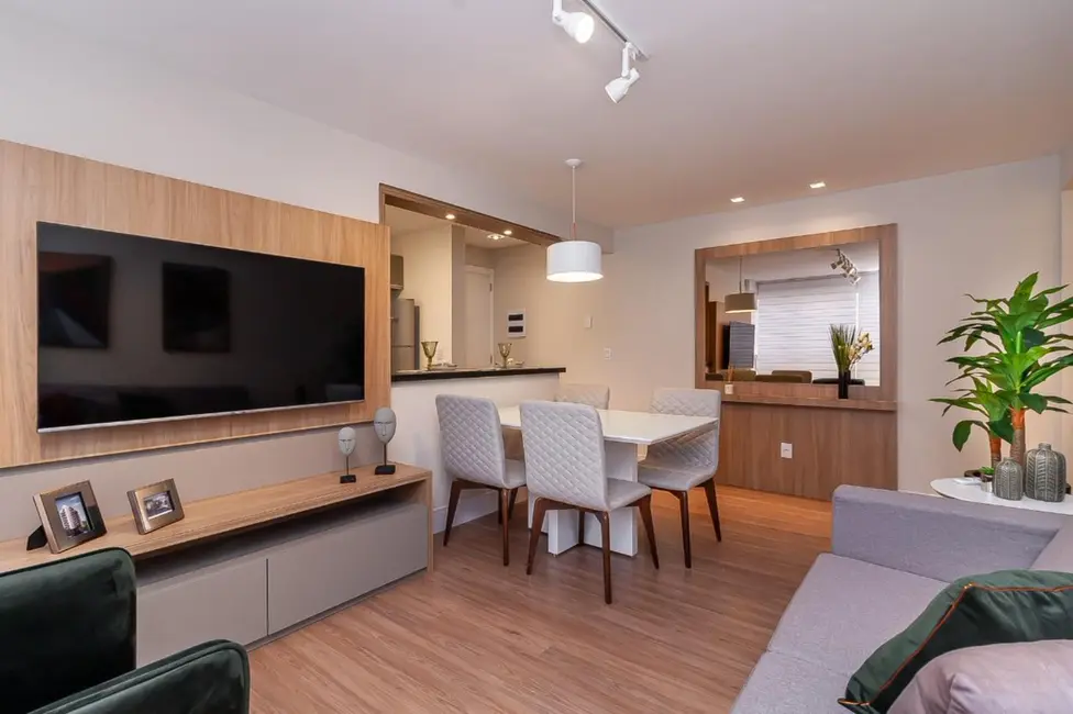 Apartamento com 3 quartos à venda, 85m2 em Mont Serrat, Porto Alegre - RS - imagem 7 Foto 7 de Apartamento com 3 quartos à venda, 85m2 em Mont Serrat, Porto Alegre - RS