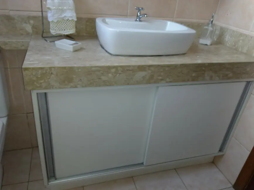 Foto 16 de Casa com 3 quartos para alugar, 159m2 em Tristeza, Porto Alegre - RS